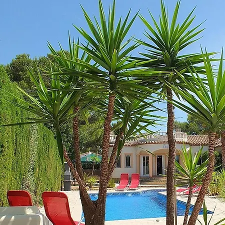 Mila With Air-conditioning & Private Swimming Pool Villa