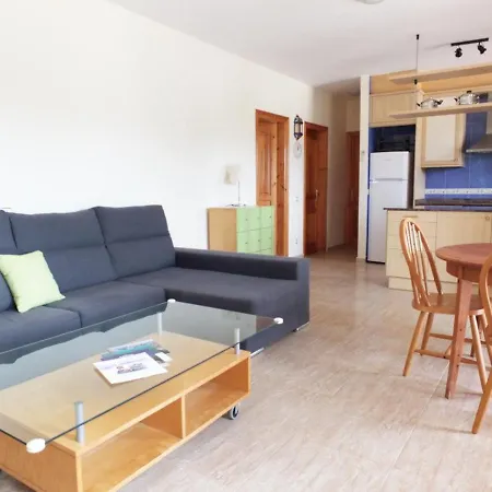 Mila With Air-conditioning & Private Swimming Pool
