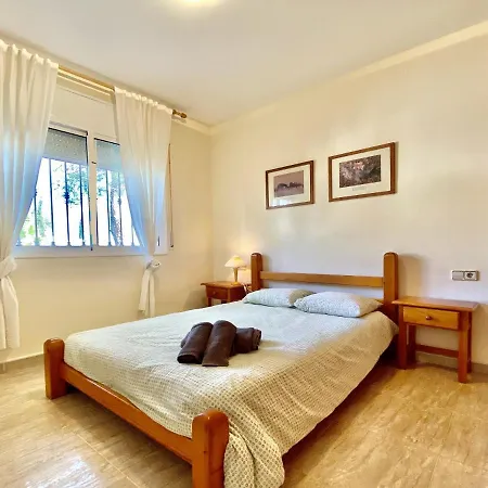 Mila With Air-conditioning & Private Swimming Pool Villa